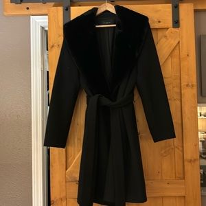 Mid calf winter coat with faux fur around neck